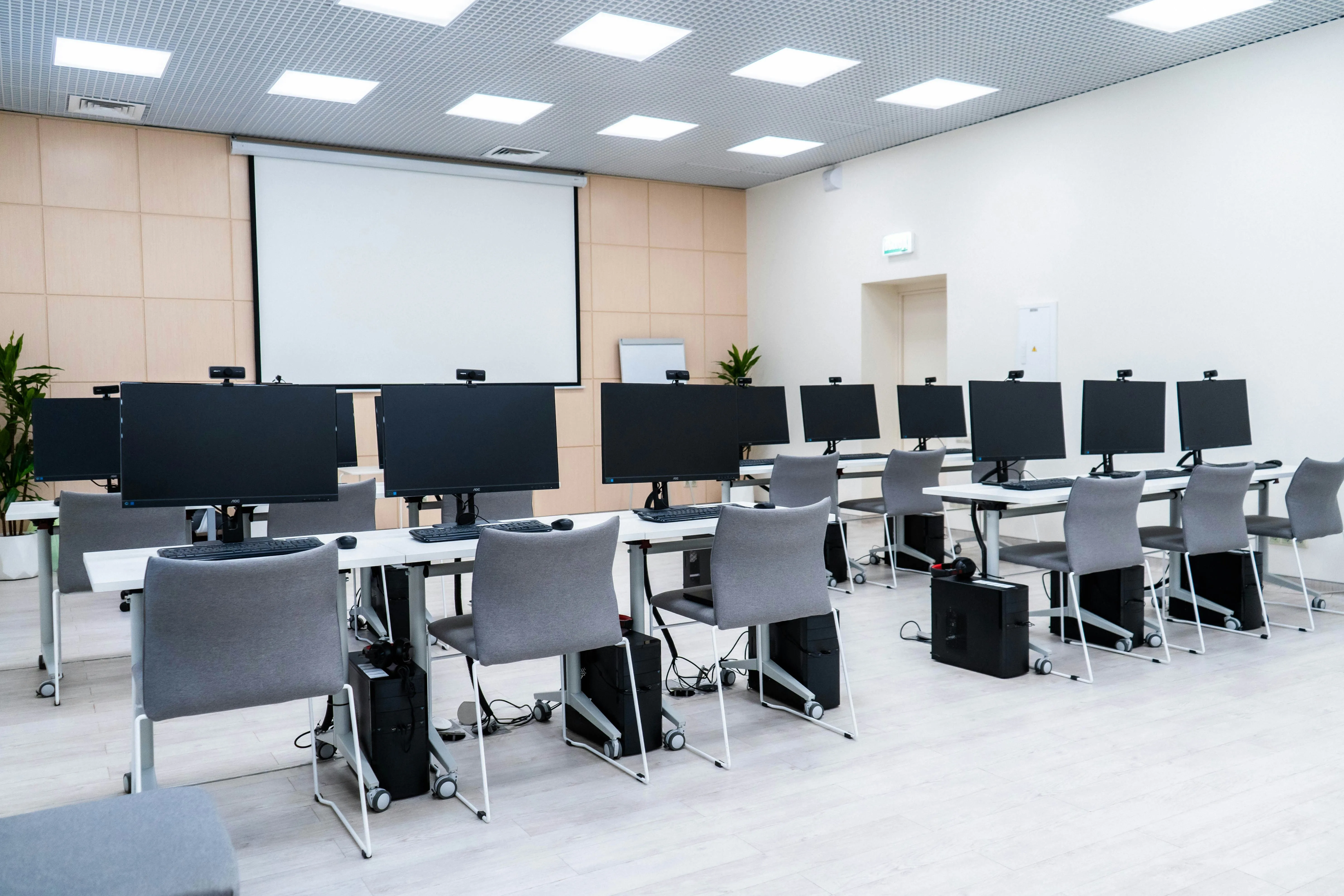 Institutional ICT Procurement & Digital Learning Hardware